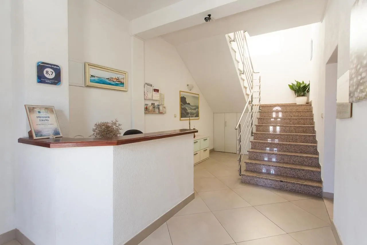 Apartments Alajbeg Trogir
