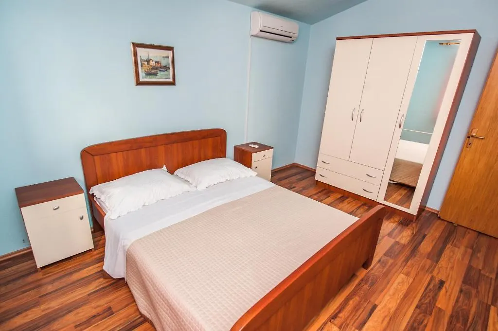 Apartments Alajbeg Trogir